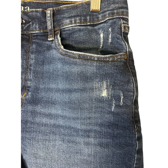 Ana Demin Jean Shorts High Rise Distressed Fray Hem Medium Wash Women’s Size 10 - Picture 3 of 6